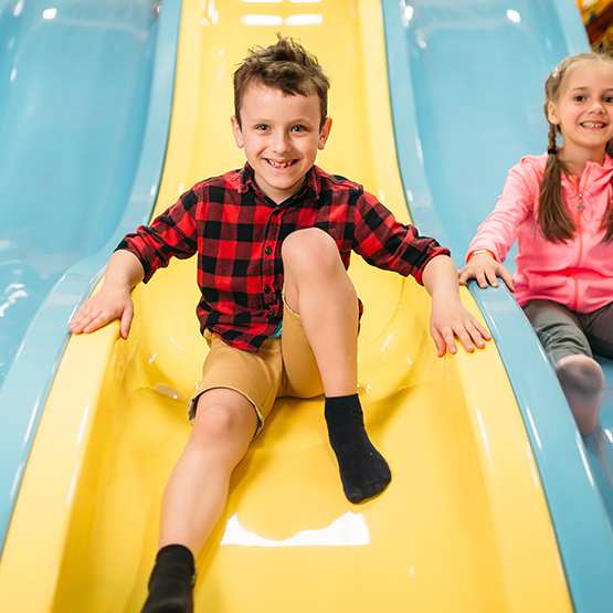  Знижка 50% на вхідний квиток від дитячого розважального центру «Baby Boss» 