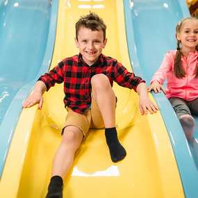 Знижка 50% на вхідний квиток від дитячого розважального центру «Baby Boss» -197911699