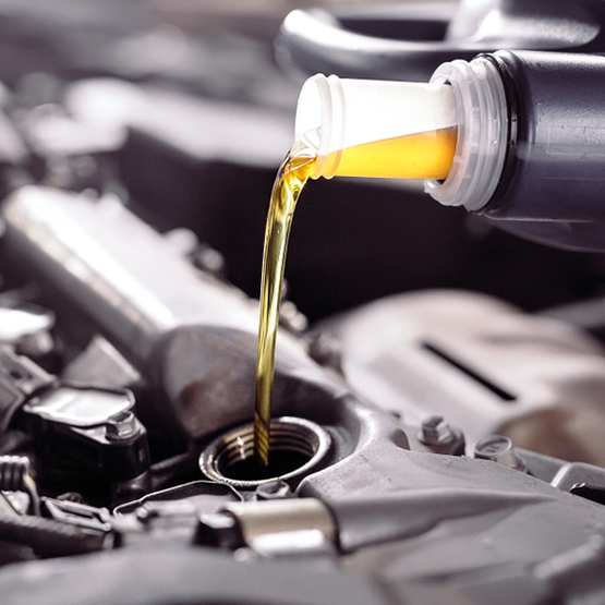 Знижка 100 грн на послугу заміни оливи від авто сервісу «Авто-Лідер»