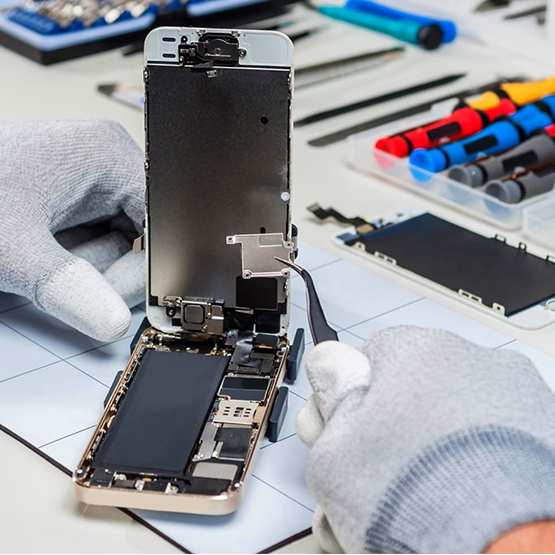 Знижка 100 грн на послуги ремонту від магазину цифрових пристроїв «GADGET»