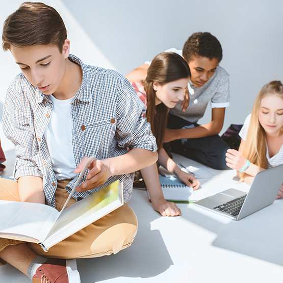 Знижка 30% на інтенсив для підлітків «Формула успіху» від української бізнес-школи для дітей та підлітків United  